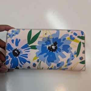 Kate Spade Cream and Blue Floral Wallet